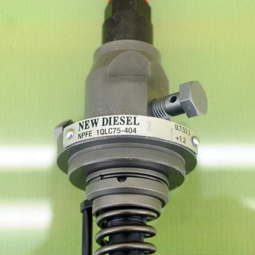 Hatz Mazot Pompası EAP2 1D50 01864402