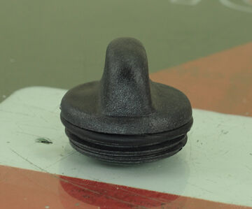 Pancar Motor Yağ Doldurma Kapağı Plastik E80 E89 108 P03168901.165