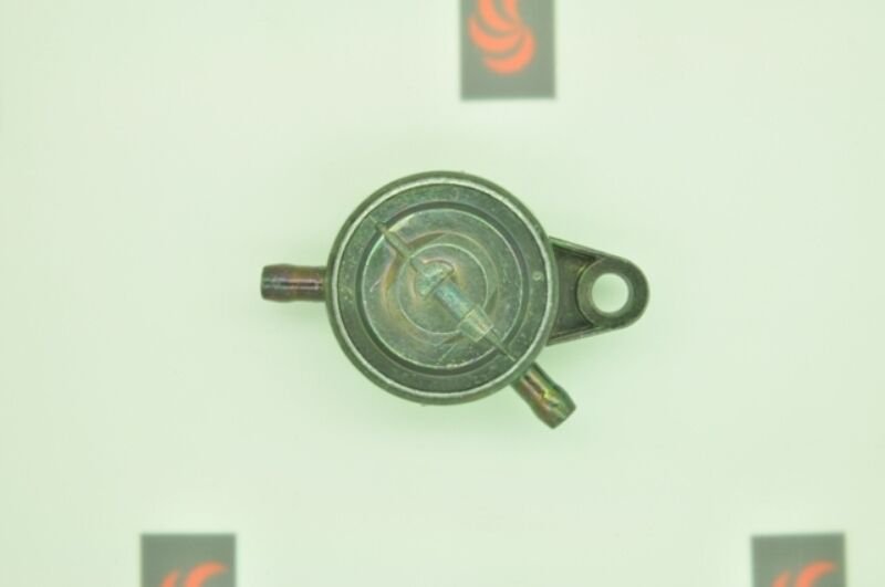 B5015  BENZİN POMPASI  Orijinal