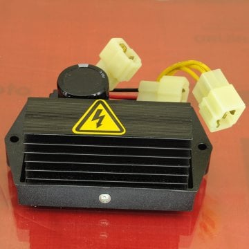 Avr Trifaze 380V 400V 470MFD 7Kablolu Vital Power JDP12000LDE SM-00961