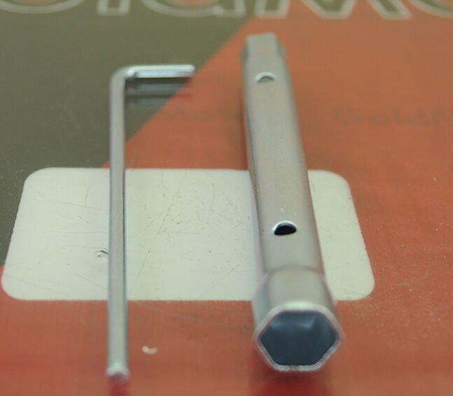BUJİ ANAHTARI 23MM