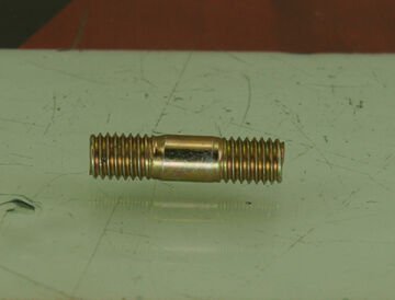 Egzoz Saplaması M8x33 160-01009