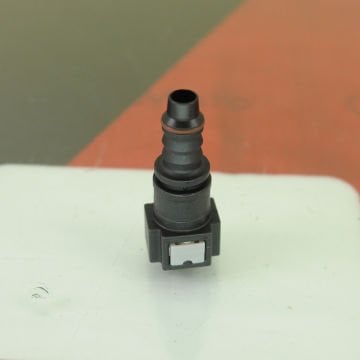 HORTUM ARASI JAK - DİŞİ 8mm