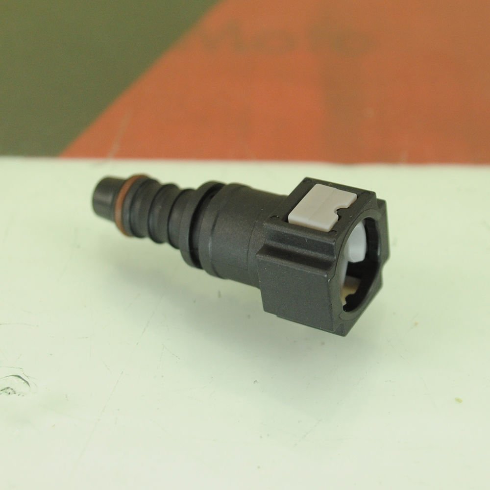 HORTUM ARASI JAK - DİŞİ 8mm