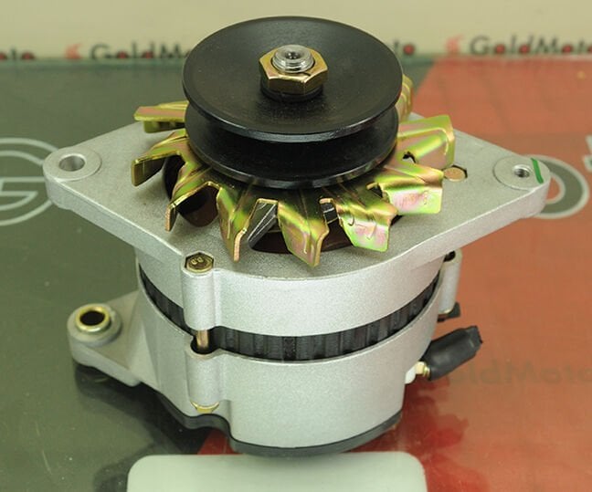 Şarj Alternatörü 14v 750w 4102 Yangdong ESP-013-01-Y4100-GZLD