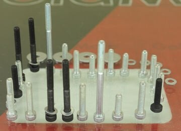 CİVATA SETİ DLE61-Z34