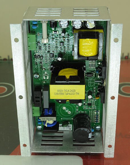 AKÜ ŞARJ CİHAZI 24V 10A EBC2410S