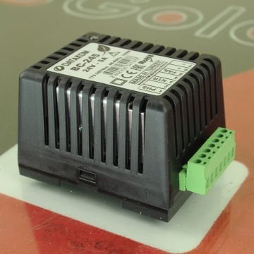 Datakom Akü Şarj Cihazı 24 5A - Ray Tipi - Plastik Kasa BC245