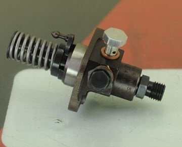 Lombardini 15LD440 Mazot Pompası L6590539