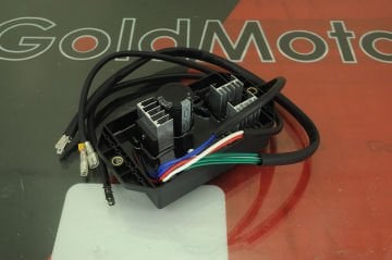 AVR TRİFAZE 8 KABLOLU 9KW GM12TBJ-00013