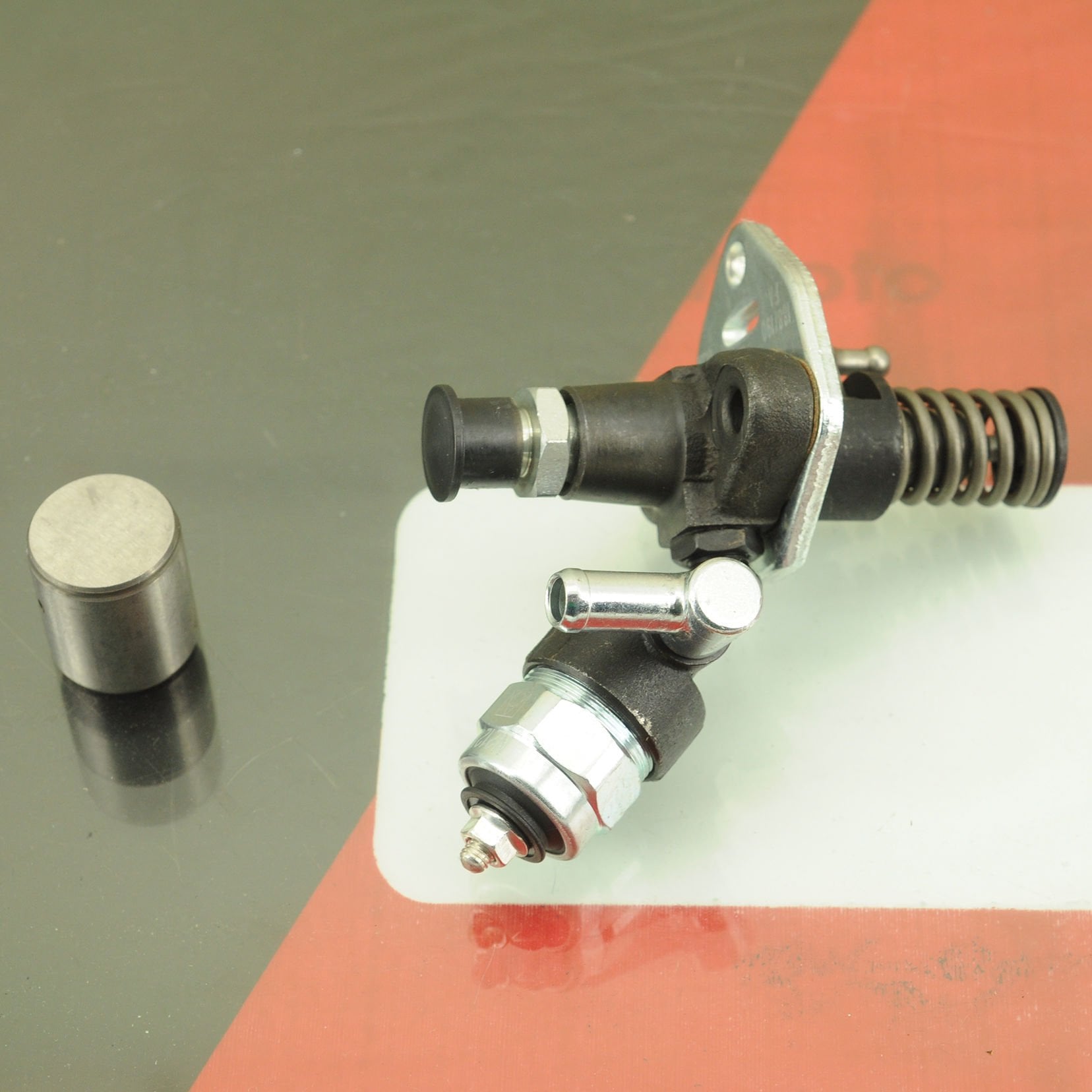 Mazot Pompası Komple Otomatik Selenoidli 190FB 188FB 90FB-1704701