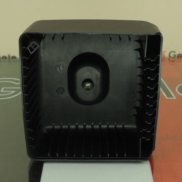 HAVA FİLTRE ÜST KAPAĞI L100