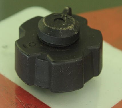 Yakıt Depo Kapağı KGE1000Ti 1000Tİ-07200