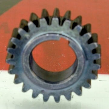 EKSANTRİK MİLİ DİŞLİSİ KÜÇÜK OLAN