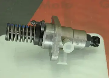 Mazot Pompası Komple Lombardini 15LD400 15LD440 / Ruggerini RY103 RY110 L6590359