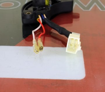 AVR MONOFAZE 8KW 6 KABLOLU - 9500-00015