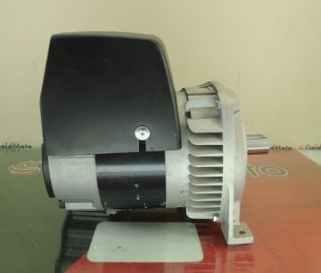 ALTERNATÖR MONOFAZE 2.2 kw -max2.5kw- ÇİFT YATAKLI