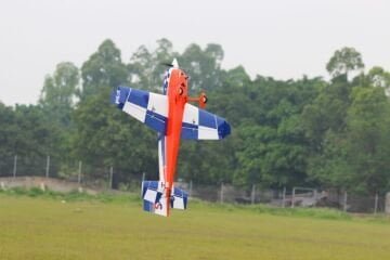 EKSTRA 330SX 75'' 1.9M KIRMIZI MAVİ BEYAZ