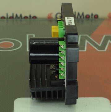Avr Trifaze 450V 470uF 15kVA 10 Kablolu AVR15-3C-10