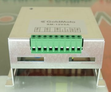 OTOMATİK VOLTAJ REGÜLATÖRÜ SM-12V5A
