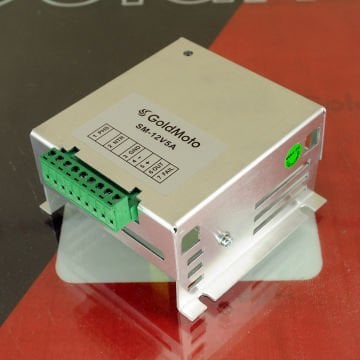 OTOMATİK VOLTAJ REGÜLATÖRÜ SM-12V5A