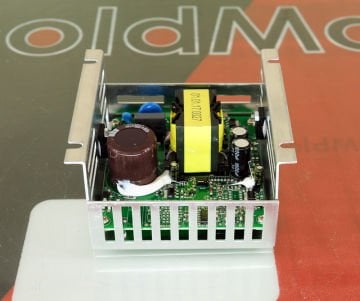 OTOMATİK VOLTAJ REGÜLATÖRÜ SM-12V5A
