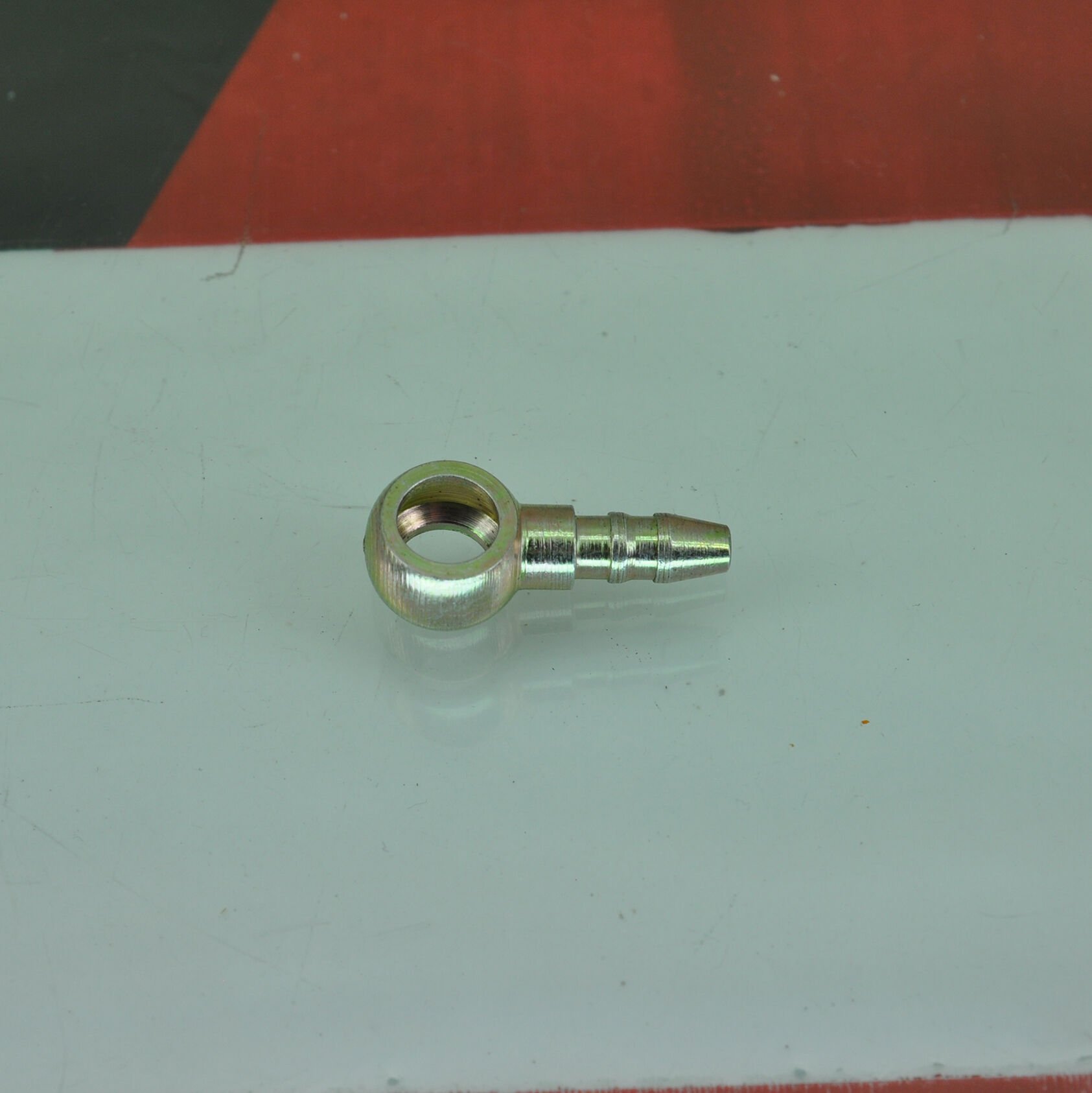 Hortum Rekoru Yuvarlak M8 SM-00884