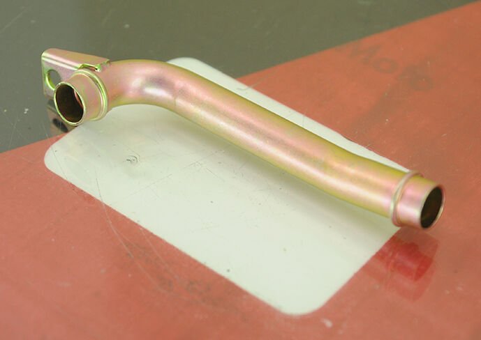 SİLİNDİR SOĞUTMA SU BORUSU KM2V80-17300
