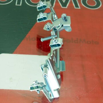 GAZ KOLU TERTİBATI MOT.GÖVDESİNDEKİ SABİT SAC GÖVD