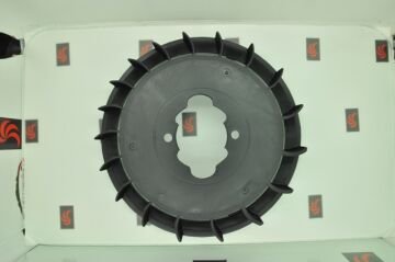 Briggs & Stratton Volan Soğutucu Pervane Vanguard 18HP B809441