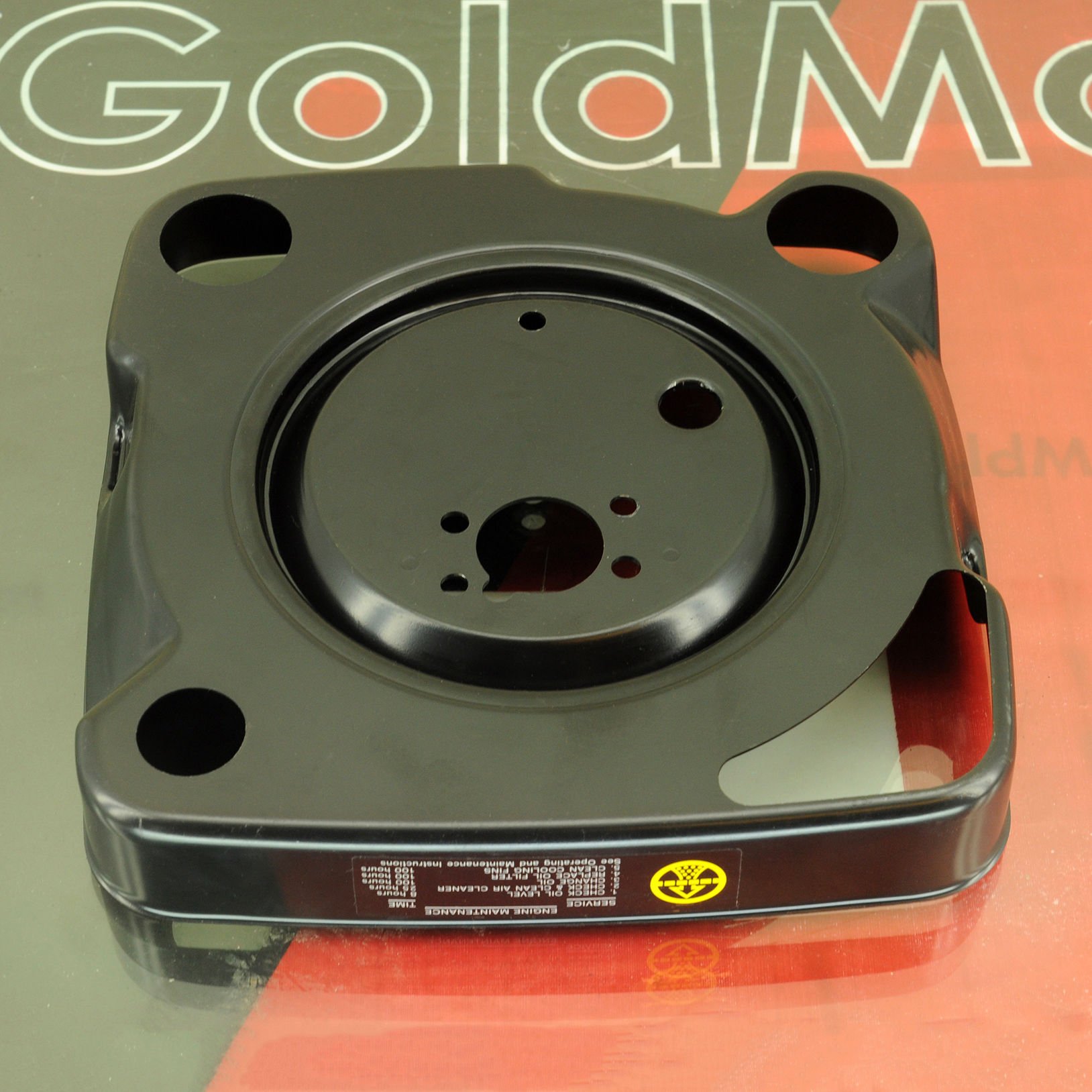 Briggs & Stratton Hava Filtre Alt Gövdesi Vanguard 18Hp Simit Tip İçin B846046