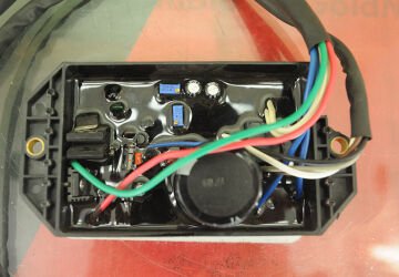 AVR MONOFAZE PLAY (10)