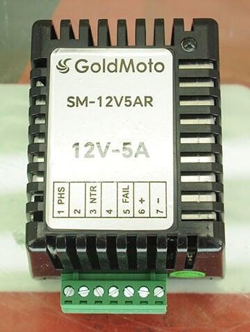 OTOMATİK VOLTAJ REGÜLATÖRÜ SM-12V5AR